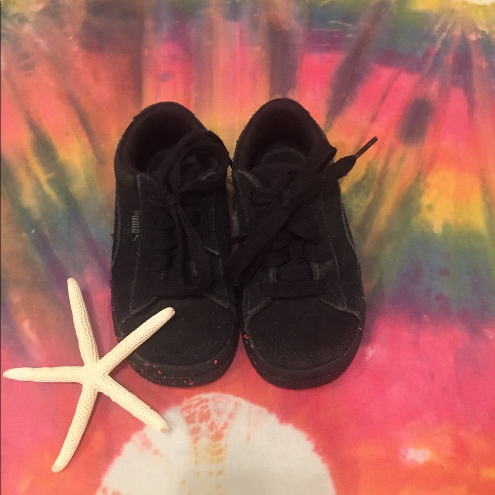 Puma sneakers